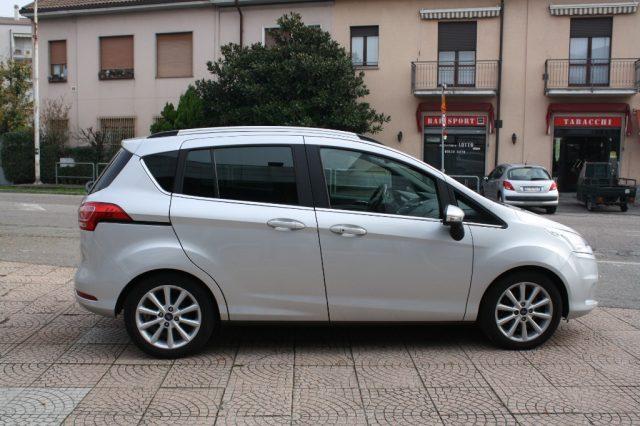 FORD B-Max 1.4 87CV GPL Titanium