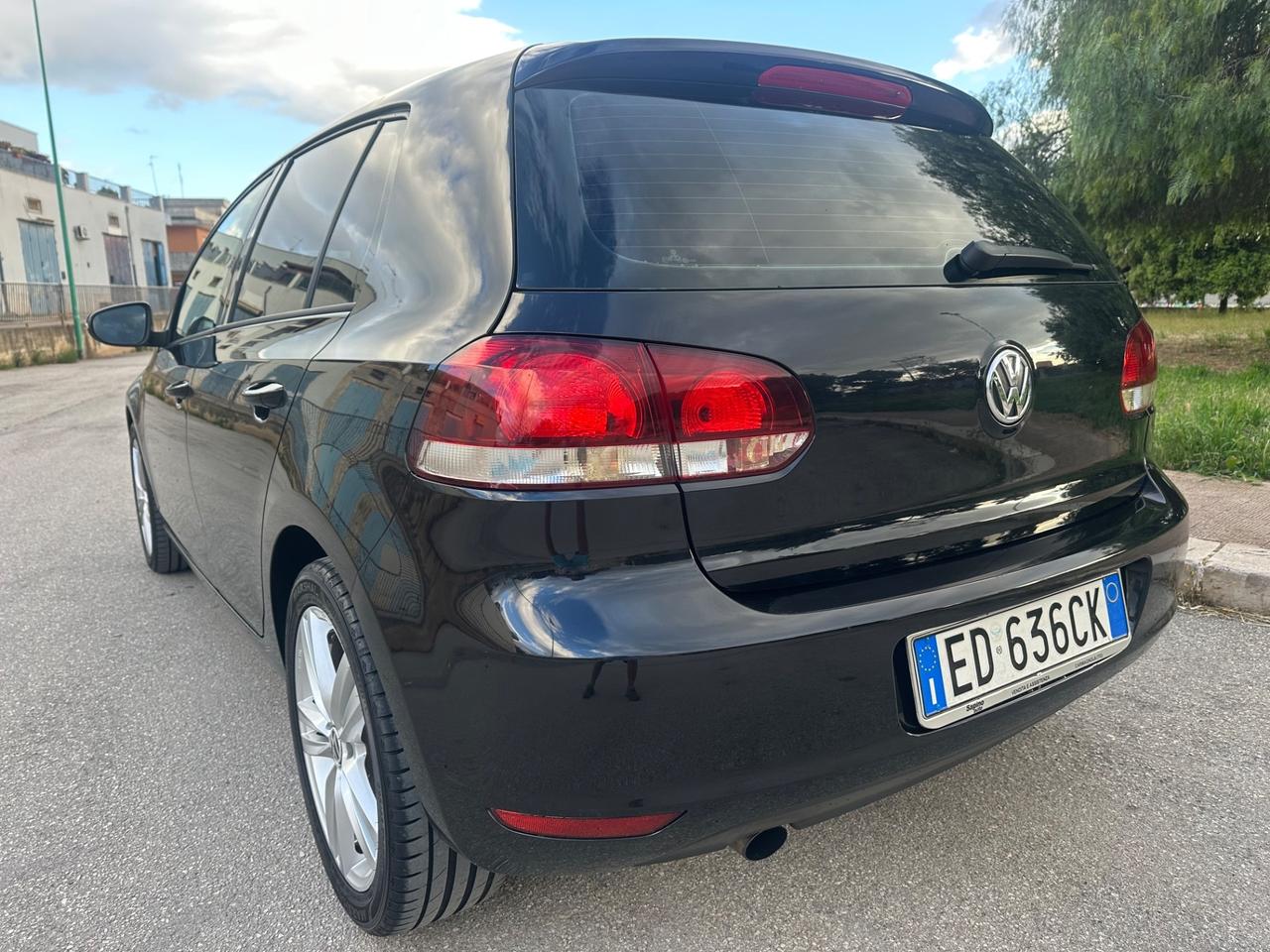 Volkswagen GOLF 1.6 DIESEL 2010 - SOLO 170 MILA KM