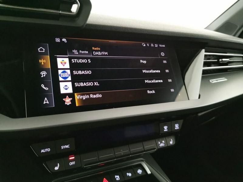 Audi A3 allstreet 2.0 tdi Identity Contrast 150cv s-tronic