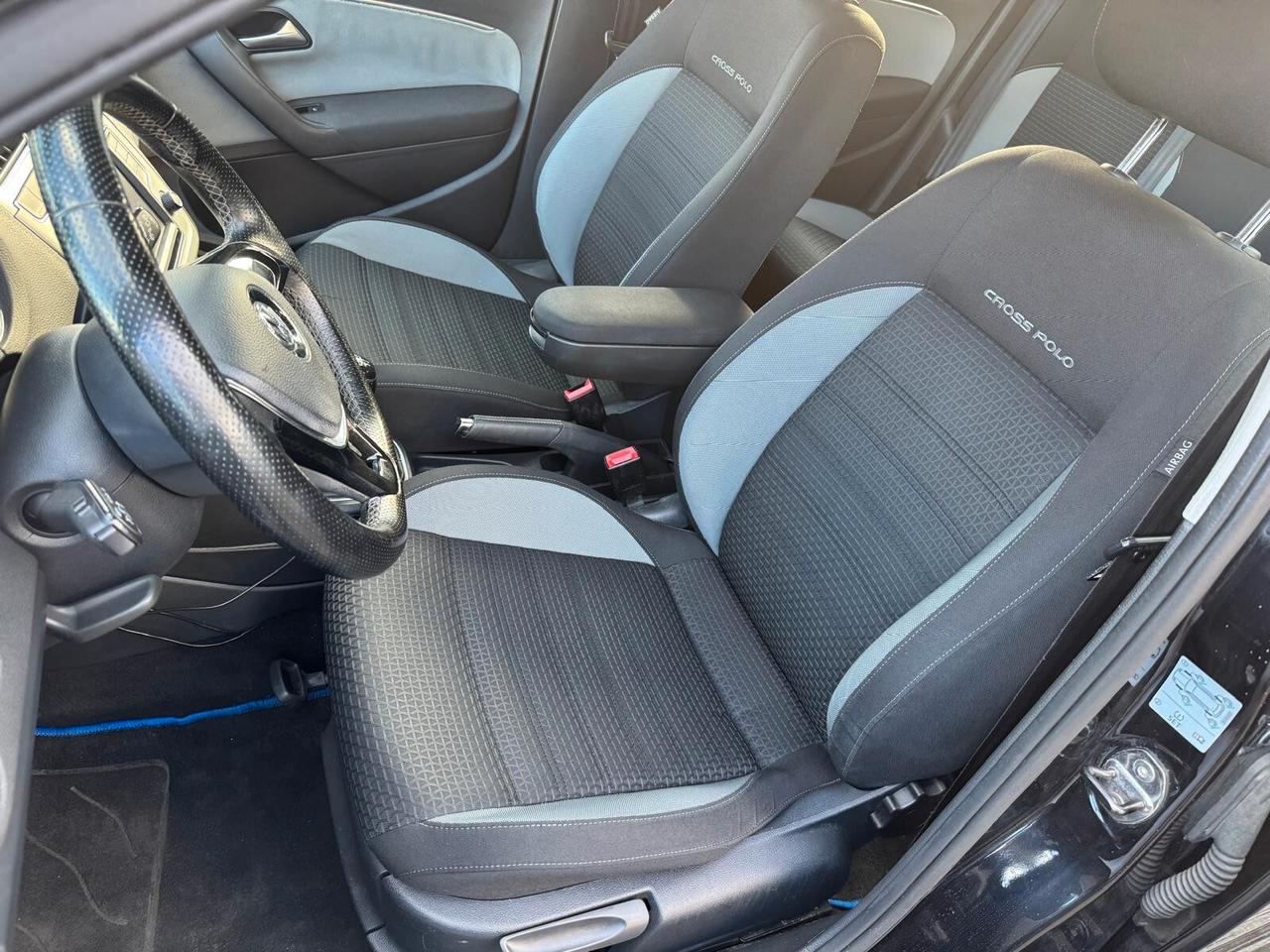 VW Polo Cross 1.4 TDI NEOPATENTATO GARANZIA 12MESI