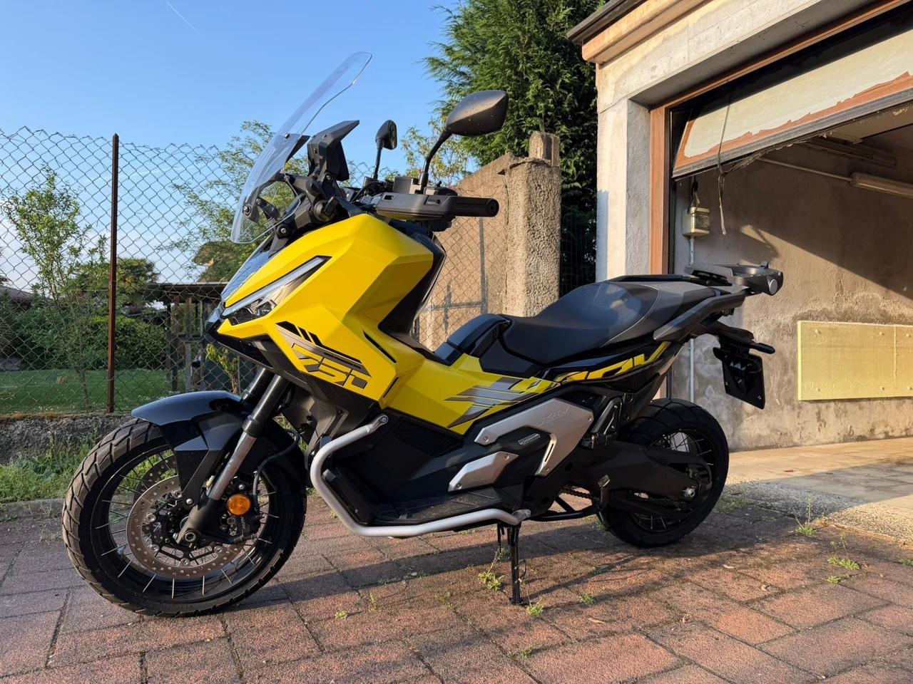 Honda X-ADV 750 Special Edition