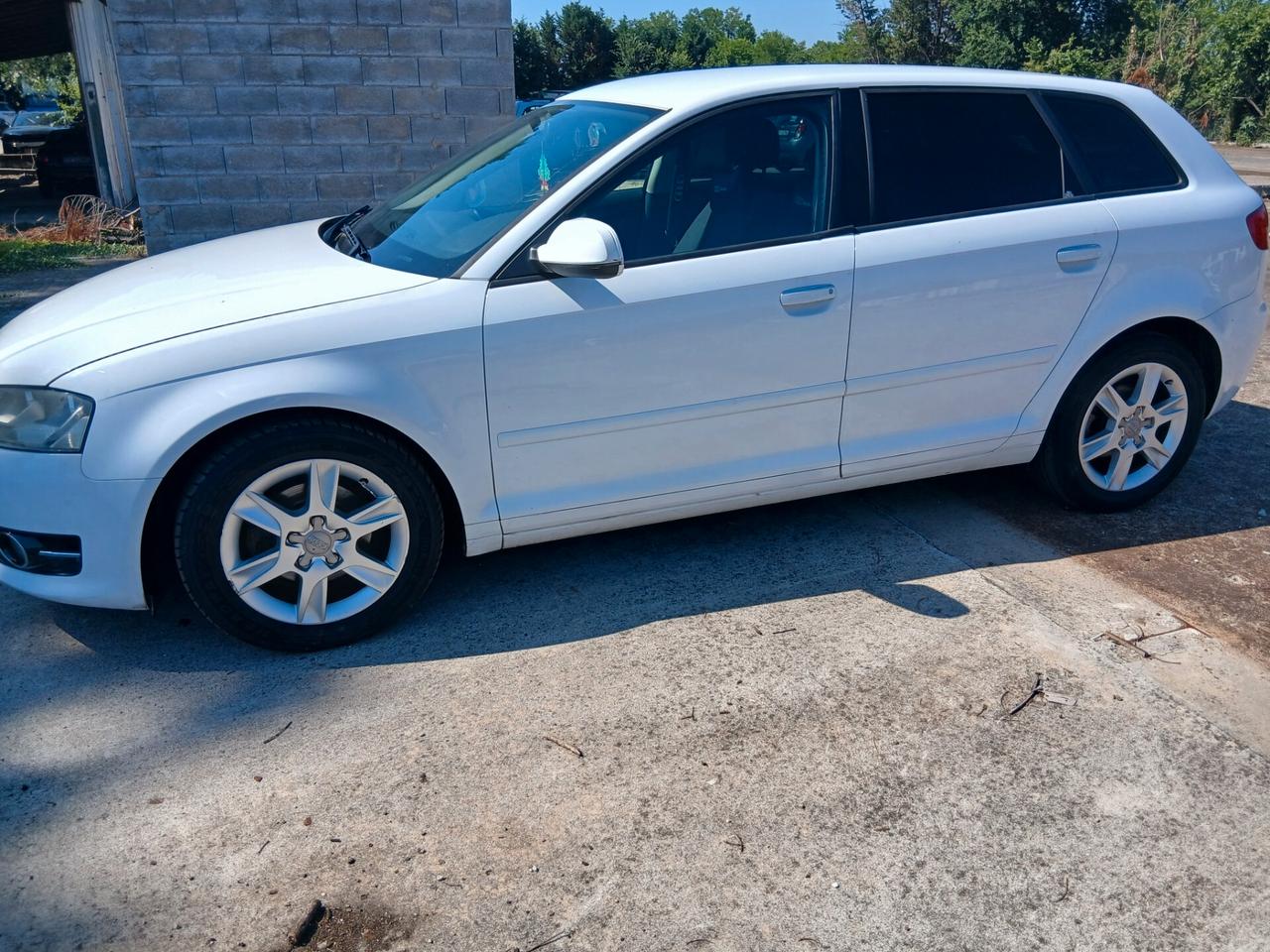 Audi A3 1.6 TDI 90 CV CR F.AP. Ambition