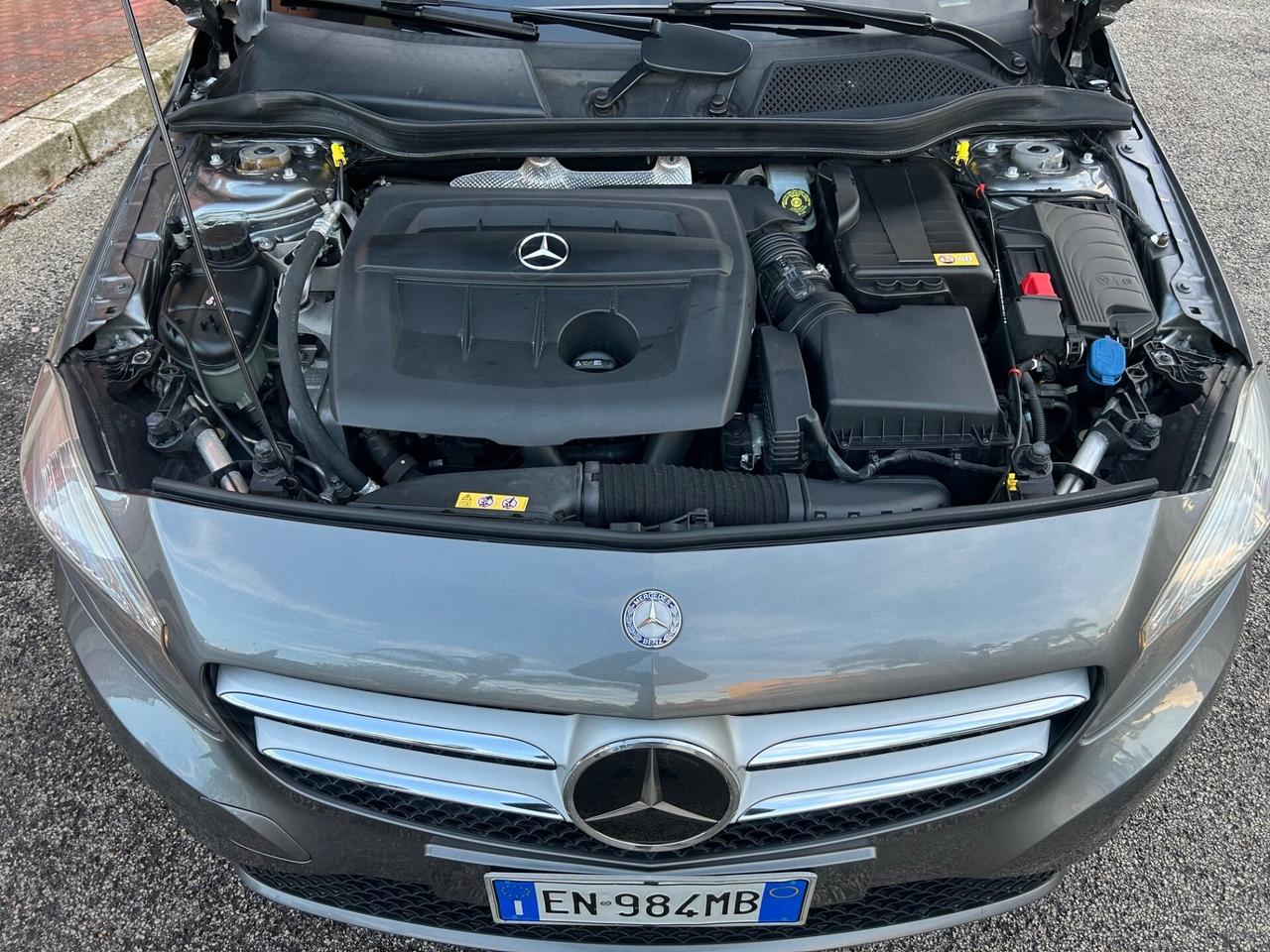 Mercedes-benz A 180 CDI Premium km verificati