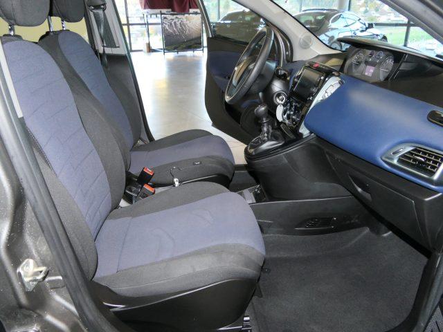 LANCIA Ypsilon 1.0 FireFly 5 porte S&S Hybrid Platino