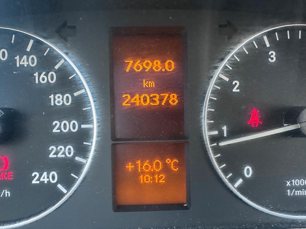 Mercedes-benz A 180 BlueEFFICIENCY Avantgarde