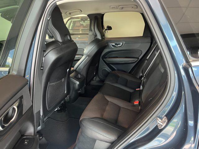VOLVO XC60 D4 AWD GEARTRONIC MOMENTUM 190CV