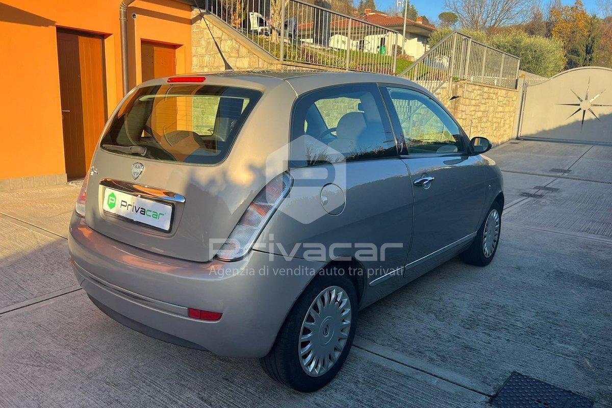 LANCIA Ypsilon 1.2 Oro Plus