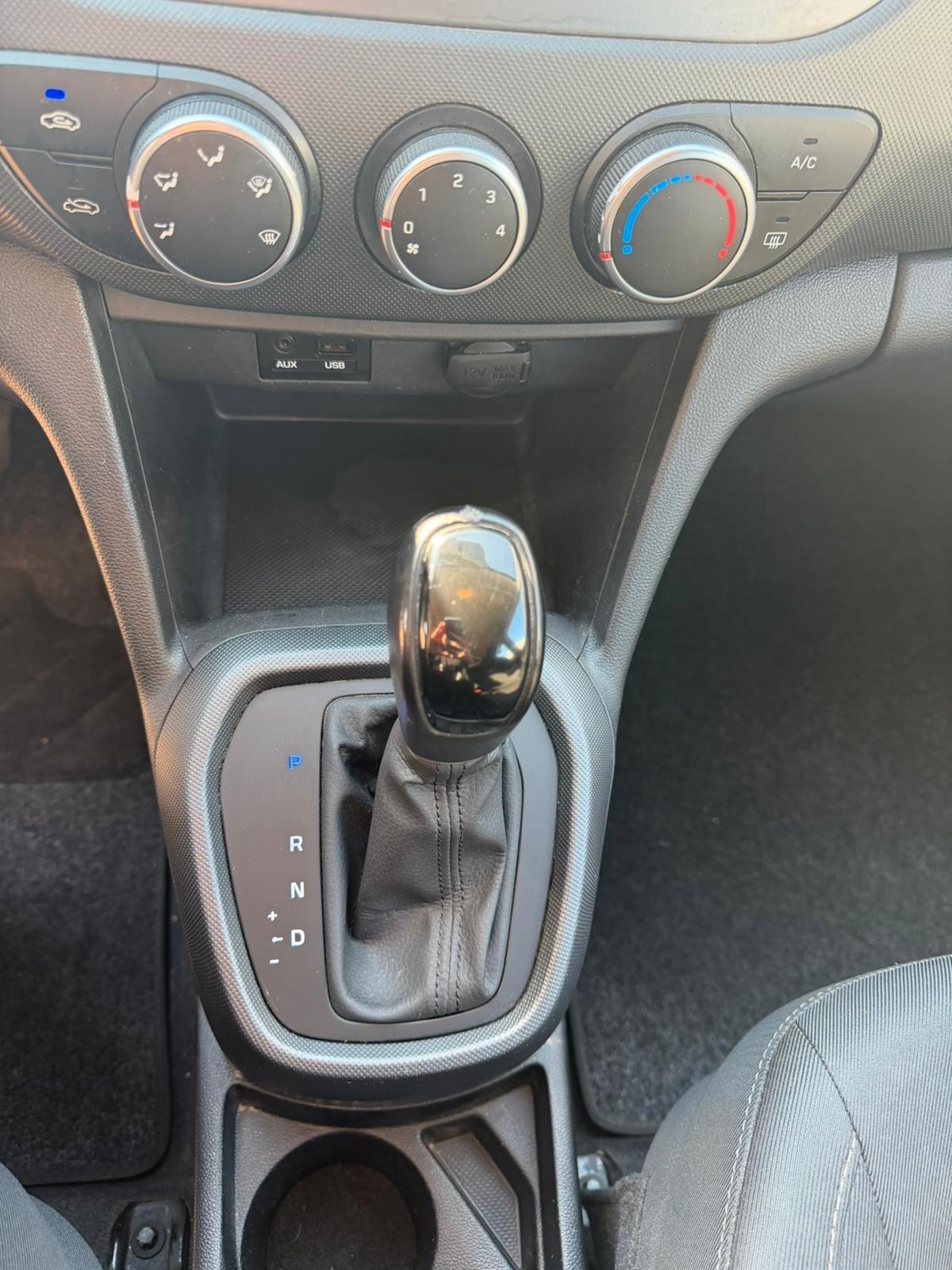 Hyundai i10 1.0 MPI Login A/T