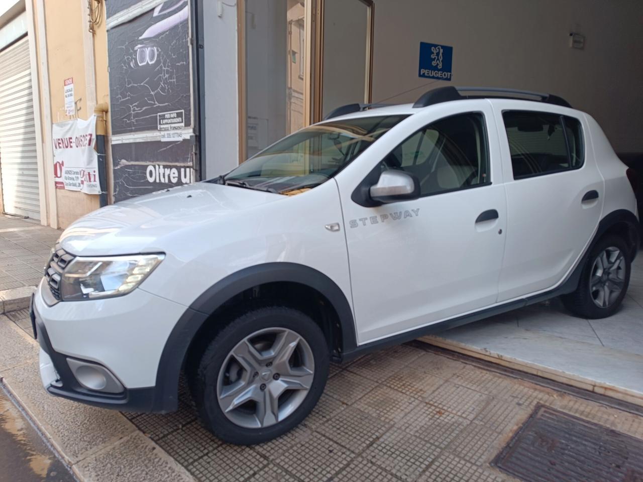 Dacia Sandero Stepway 1.5 Blue dCi 95 CV PRESTIGE NAVI CAMERA