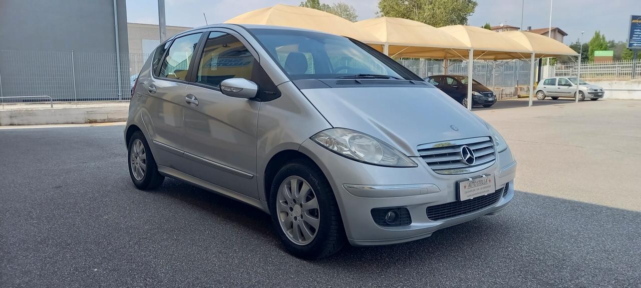 Mercedes-Benz Classe A 150 All. Elegance Benzina cc. 1.5 CV. 95 Cambio Manuale 5 Porte 5 Posti Utilizzabile anche per i Neopatentati.