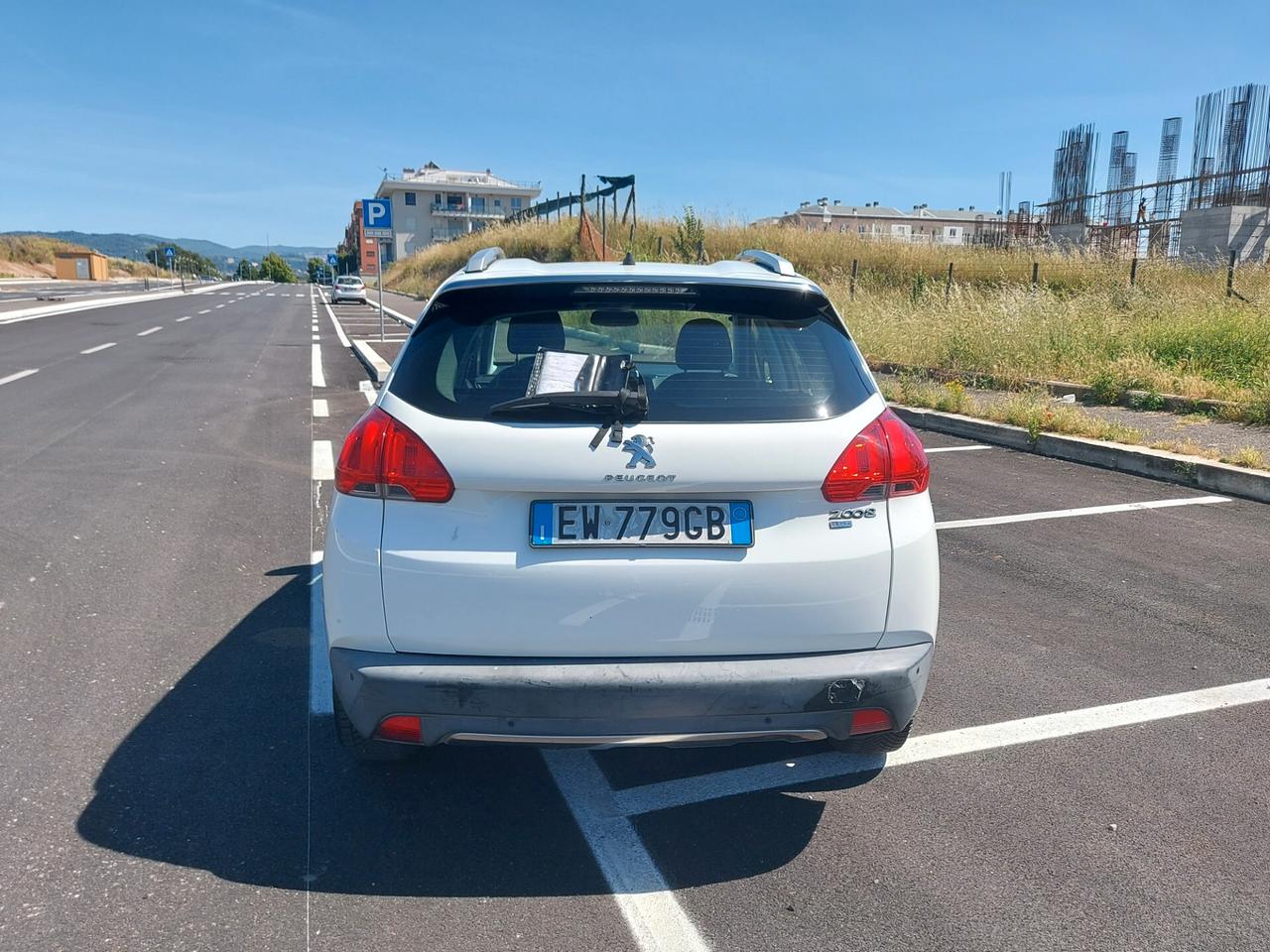 Peugeot 2008 1.6 e-HDi 92cv Allure