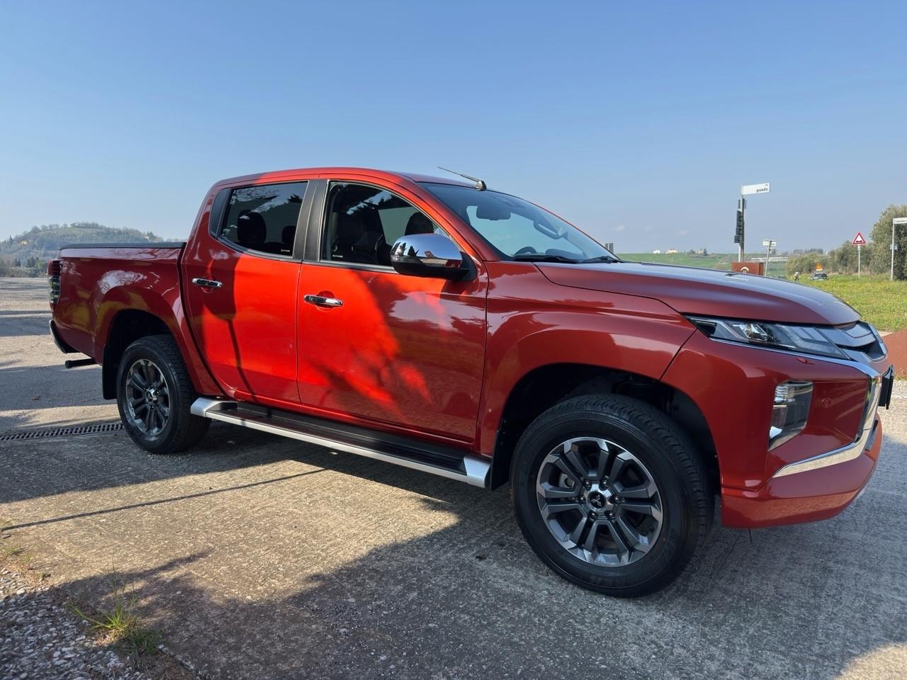 Mitsubishi L200 2.3D Double Cab 4x4 Sup.Select P1. Intouch Diamond aut.