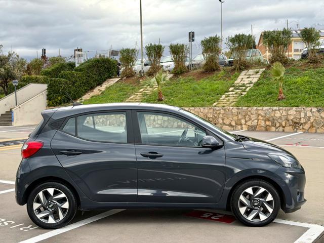 HYUNDAI i10 1.0 MPI AUTOMATICA CONNECTLINE+VIRTUAL+NAVI+PDC