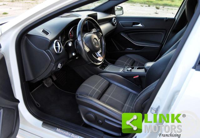 MERCEDES-BENZ A 200 d Automatic Premium