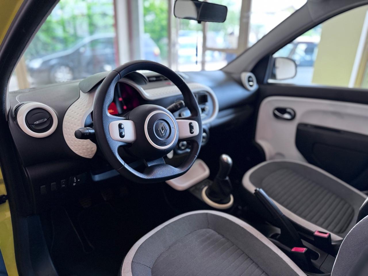 Renault Twingo 1.0 SCe Live