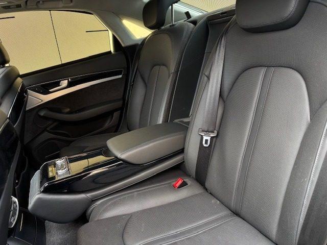 AUDI A8 3.0 TDI 262 CV ultra quattro tiptronic TETTO PANOR