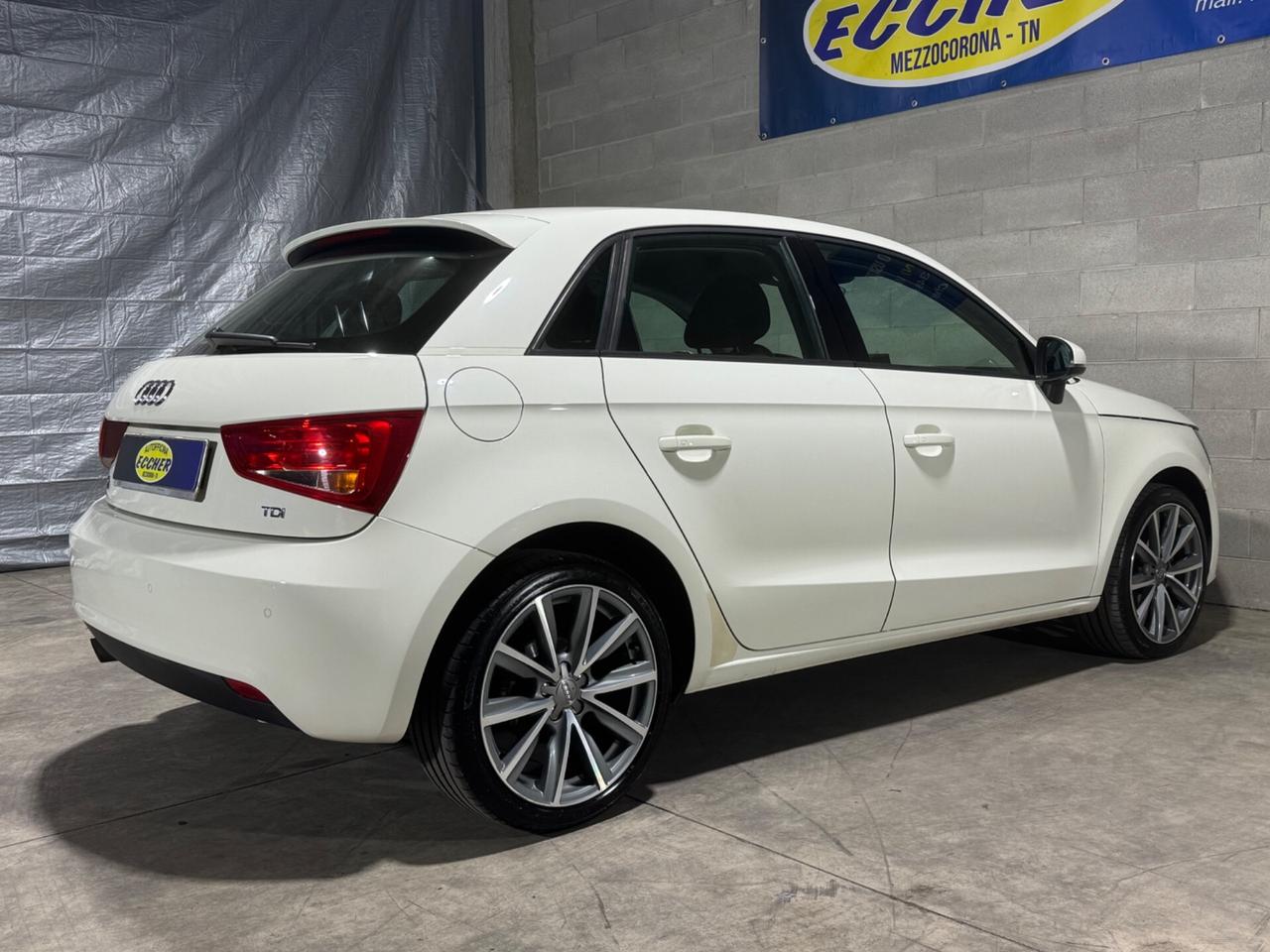 Audi A1 1.6 TDI 90CV MANUALE NEOPATENTATI