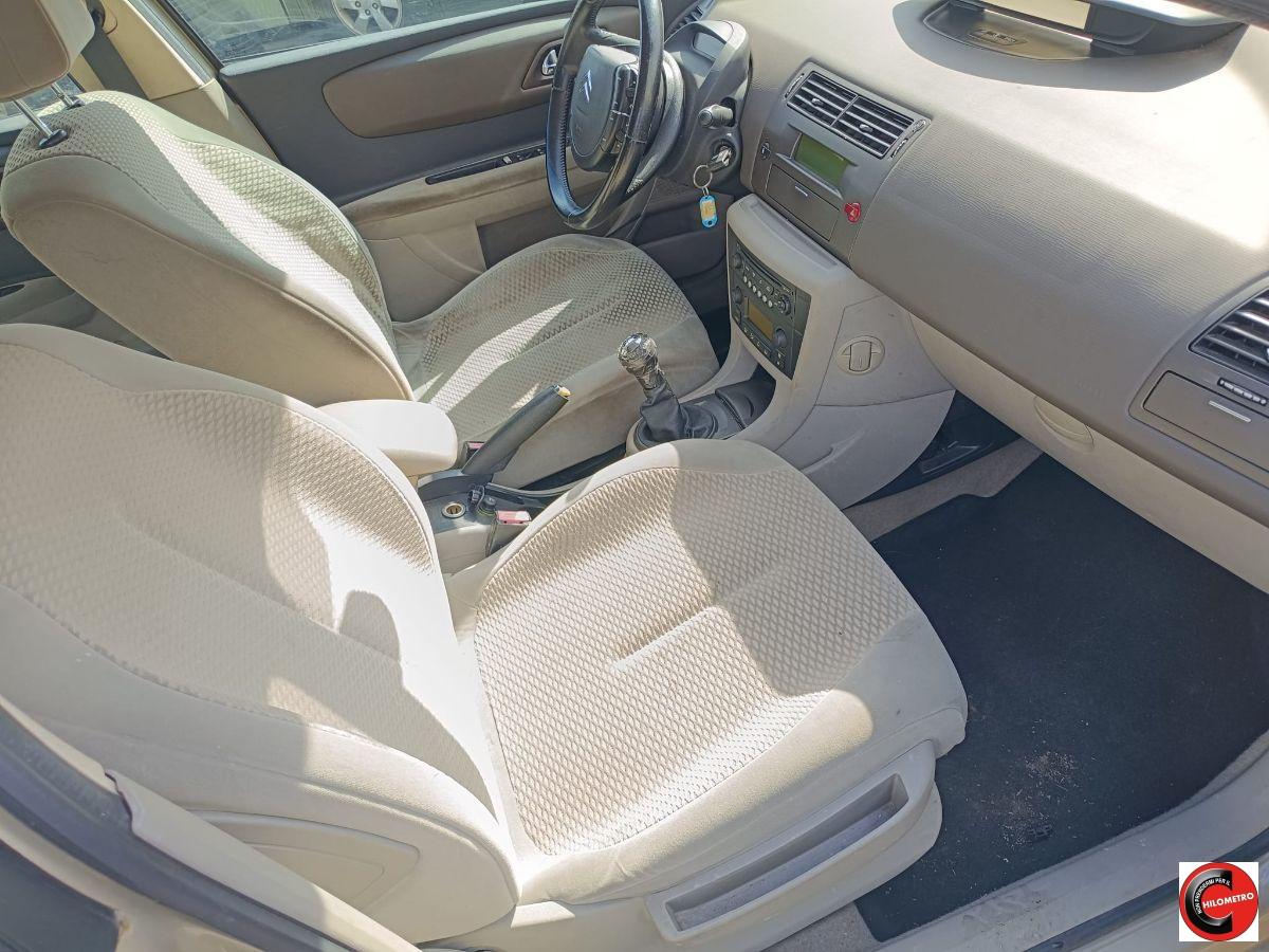 CITROEN C4 1.6 HDi 110CV