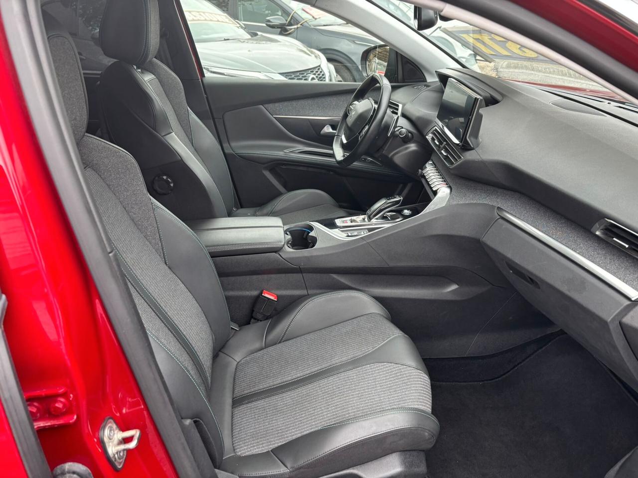 Peugeot 5008 BlueHDi 130 S&S EAT8 Allure