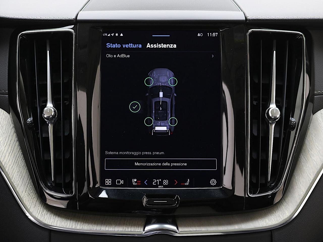 Volvo XC60 B4 AWD auto Inscription TETTO APRIBILE