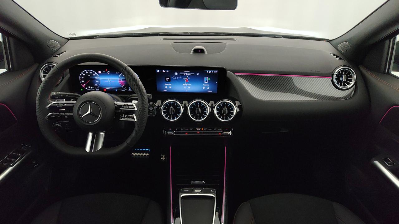 Mercedes-Benz GLA 200 d automatic