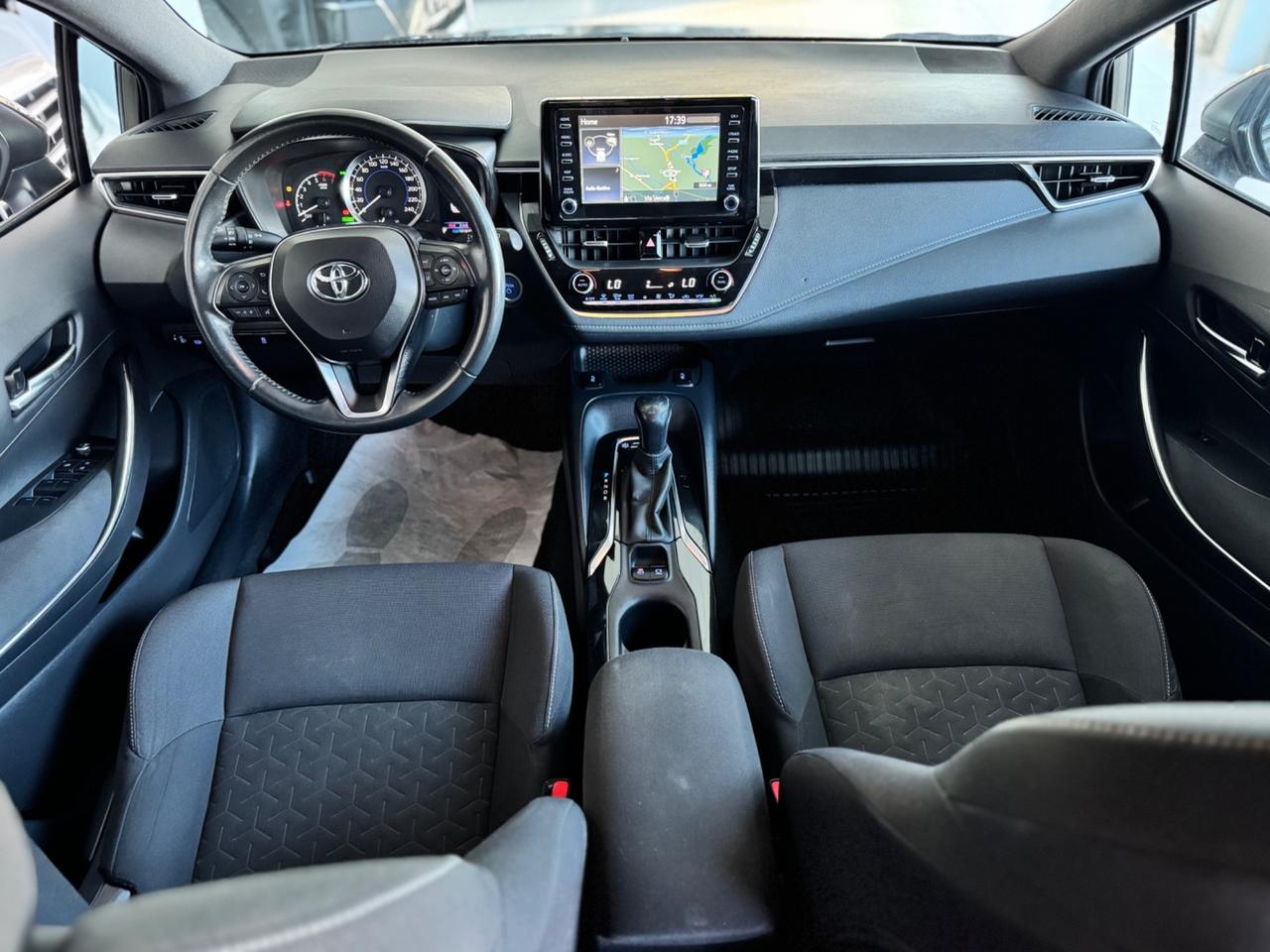 Toyota Corolla Touring Sports 1.8 Hybrid Active
