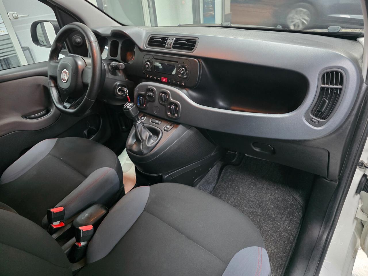 Fiat Punto 1.3 MJT II S&S 95 CV 5 porte Street