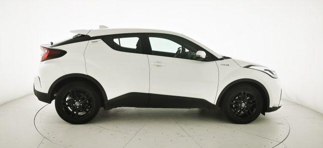 TOYOTA C-HR 1.8 Hybrid E-CVT Business