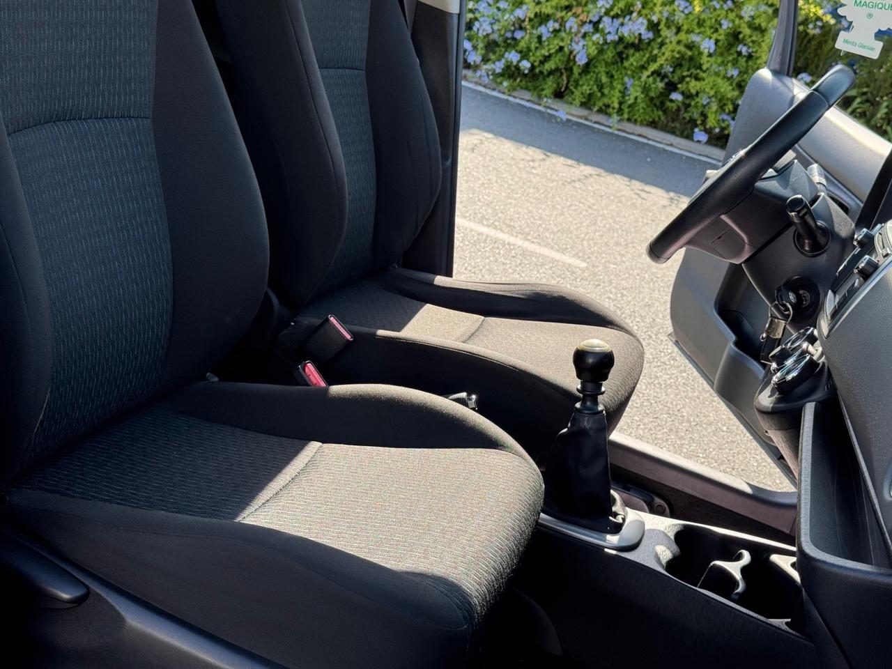 TOYOTA YARIS 1.4 DIESEL EURO 5 PRONTA CONSEGNA