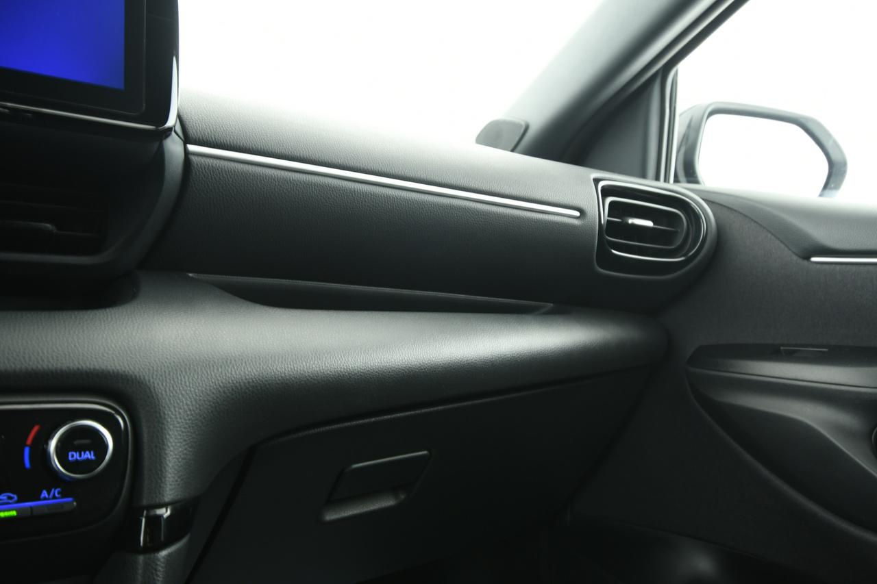 TOYOTA Yaris 1.5h Style CAMERA+ACC+APP CONNECT+NEOPATENTATI