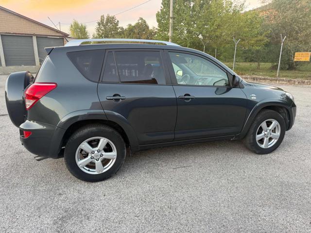 TOYOTA RAV 4 MY23 RAV4 2.2 D-4D 177 CV Luxury