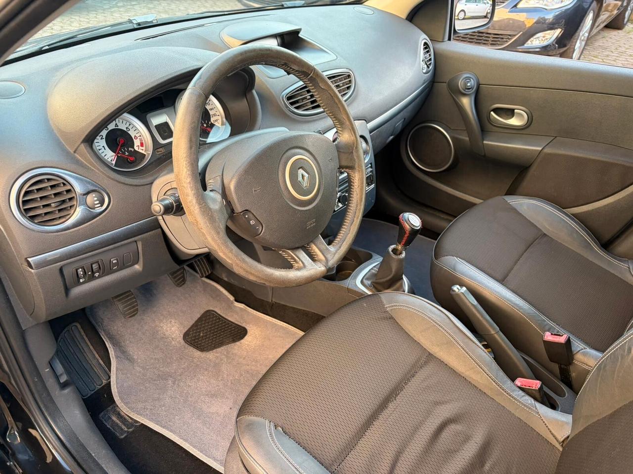 Renault Clio 1.2 16V 5 porte