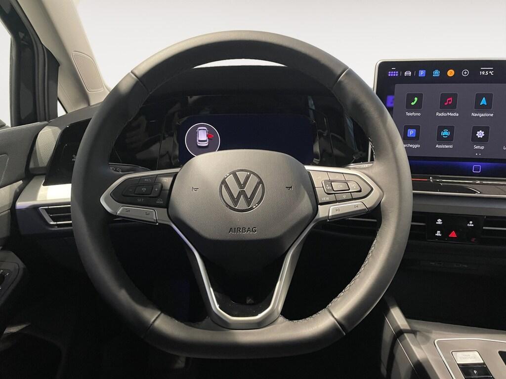 Volkswagen Golf VIII 2024 2.0 TDI 150CV DSG Edit. Plus