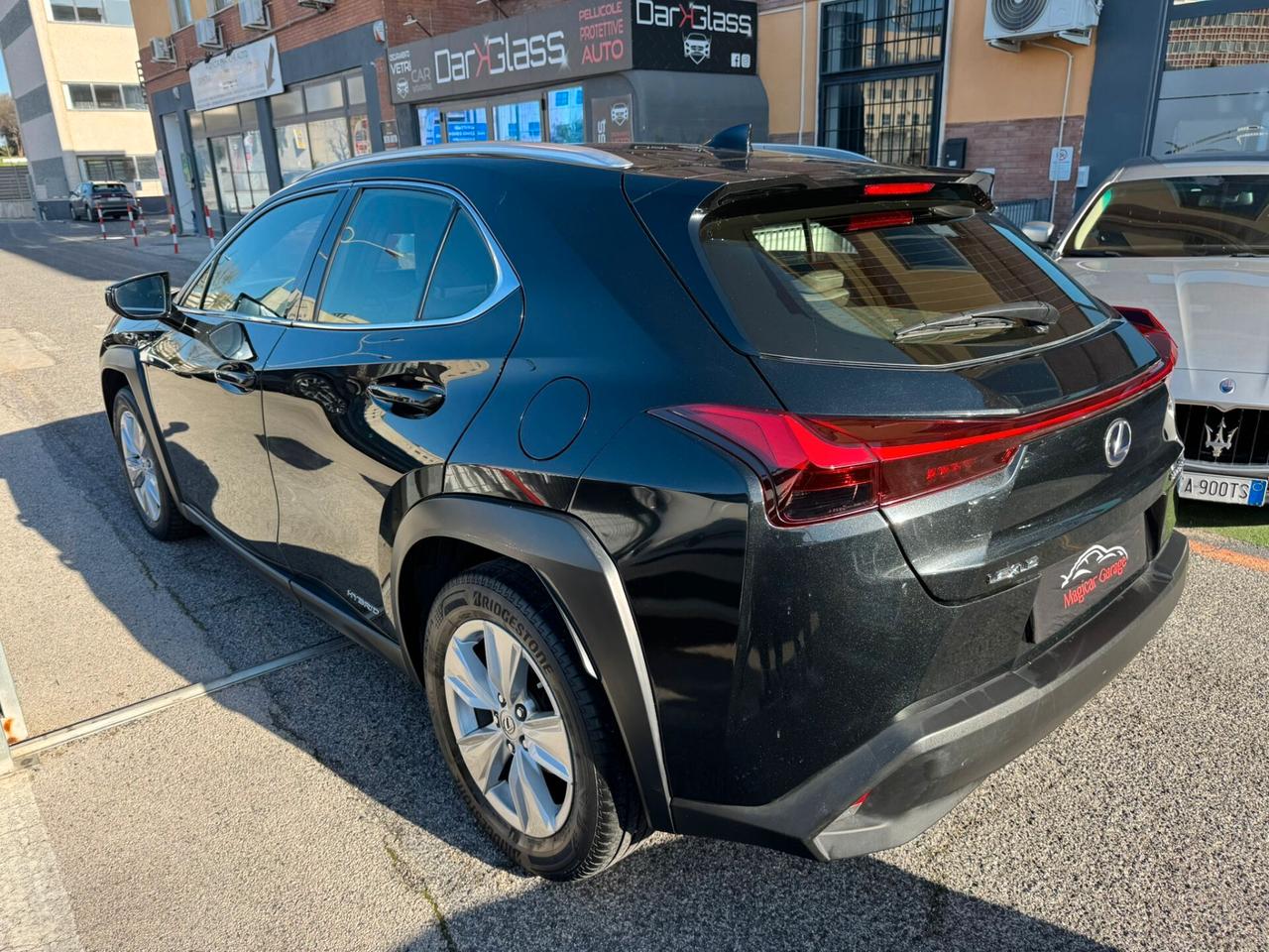 Lexus UX UX Hybrid Business