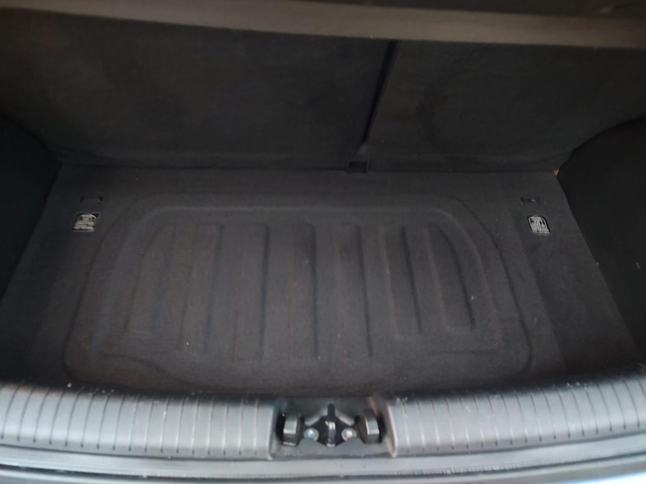 Hyundai i10 1.0 Comfort E6, VEICOLO EURO 6B, LEGGERA GRANDINE, OK NEOPATENTATI, GARANZIA L.12 MESI