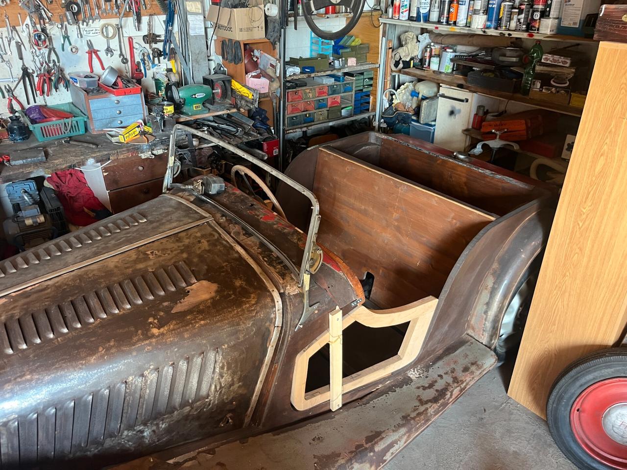 Morgan 4/4 da finire restauro