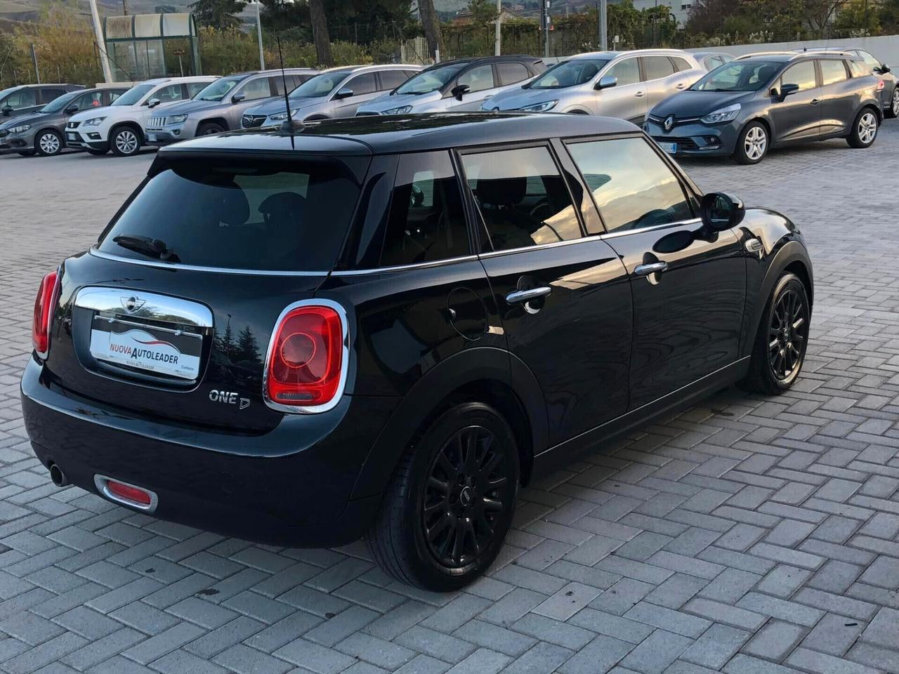 Mini COOPER 1.5 Cooper D 95 CV 2015