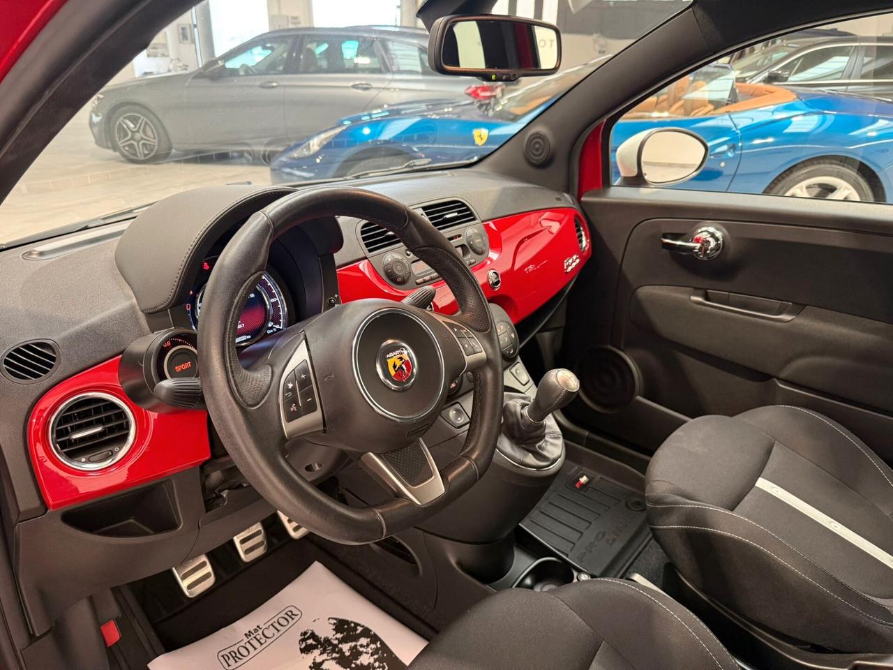 Abarth 595 1.4 Turbo T-Jet 140 CV Yamaha Factory Racing