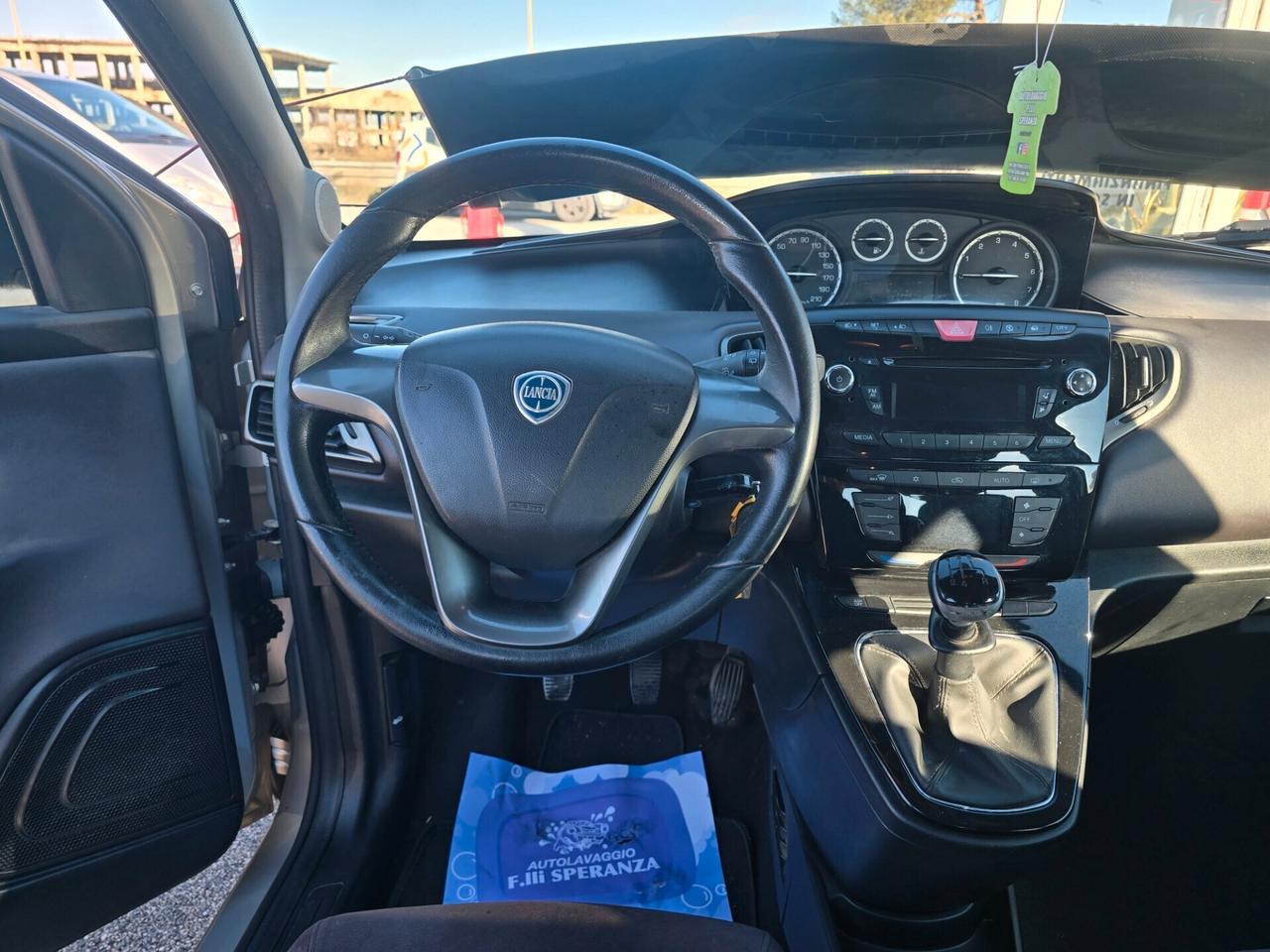 Lancia Ypsilon 1.2 GPL Ecochic Gold 69cv