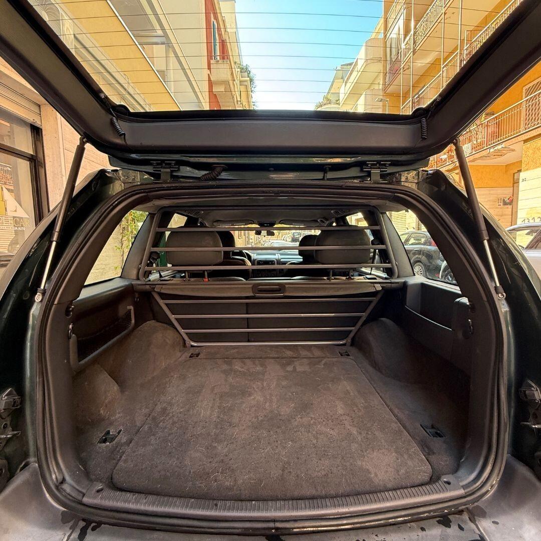 Jeep Grand Cherokee 3.1 cat Laredo LX