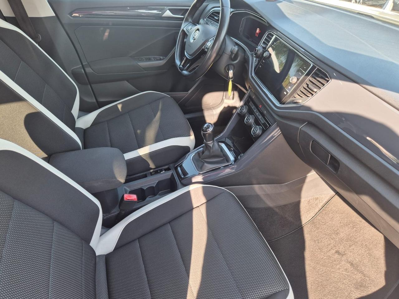 VW T-ROC 1.6 TDI 116CV ADVANCED FULL OPT 90.000KM