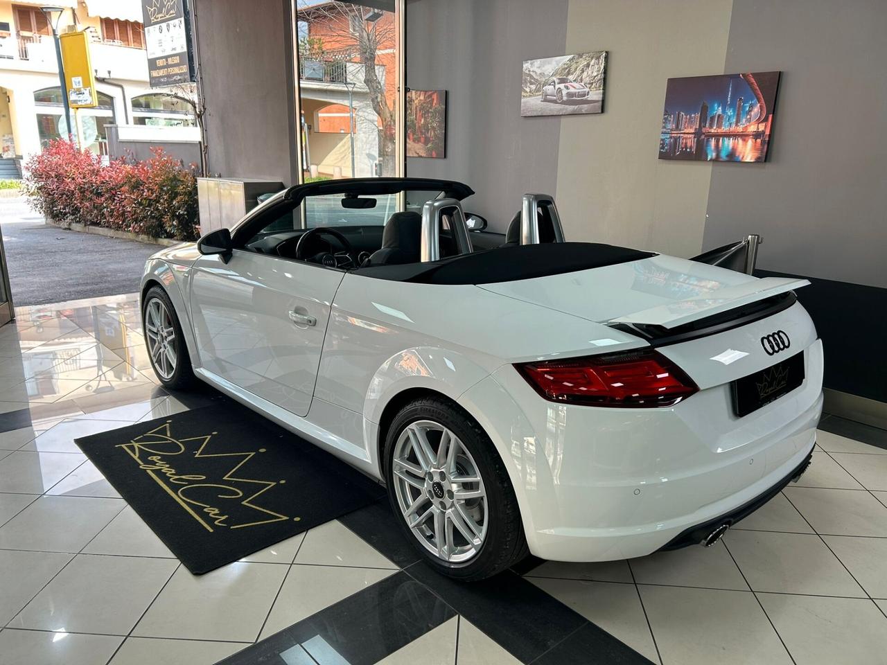Audi TT Roadster 2.0 TFSI quattro S tronic line