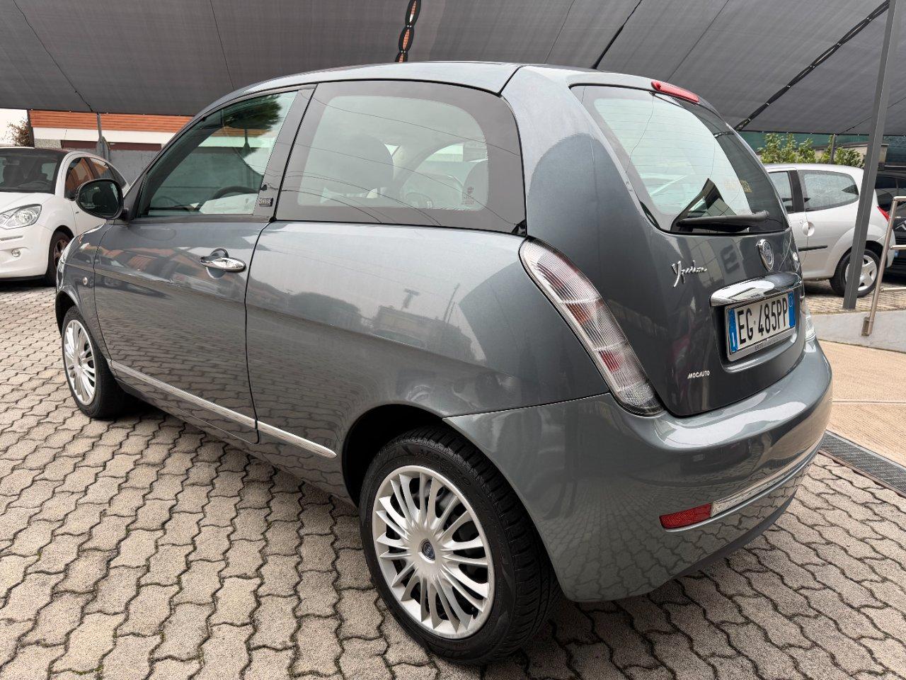 Lancia Ypsilon 3 Porte Ypsilon 1.2 8v Diva 69cv DISTRIBUZIONE NUOVA EURO 5