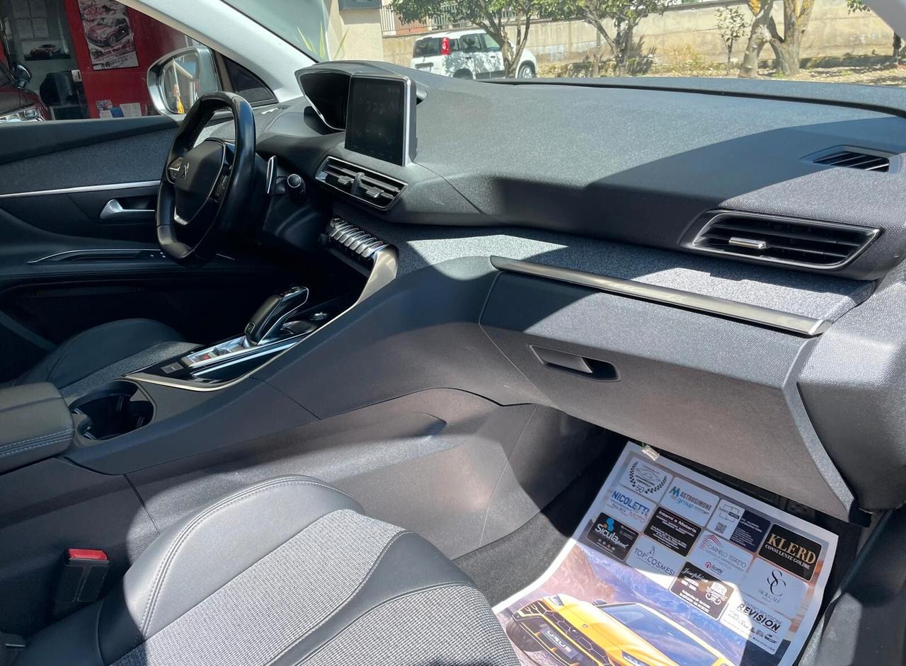 Peugeot 3008 BlueHDi 130 EAT8 ALLURE