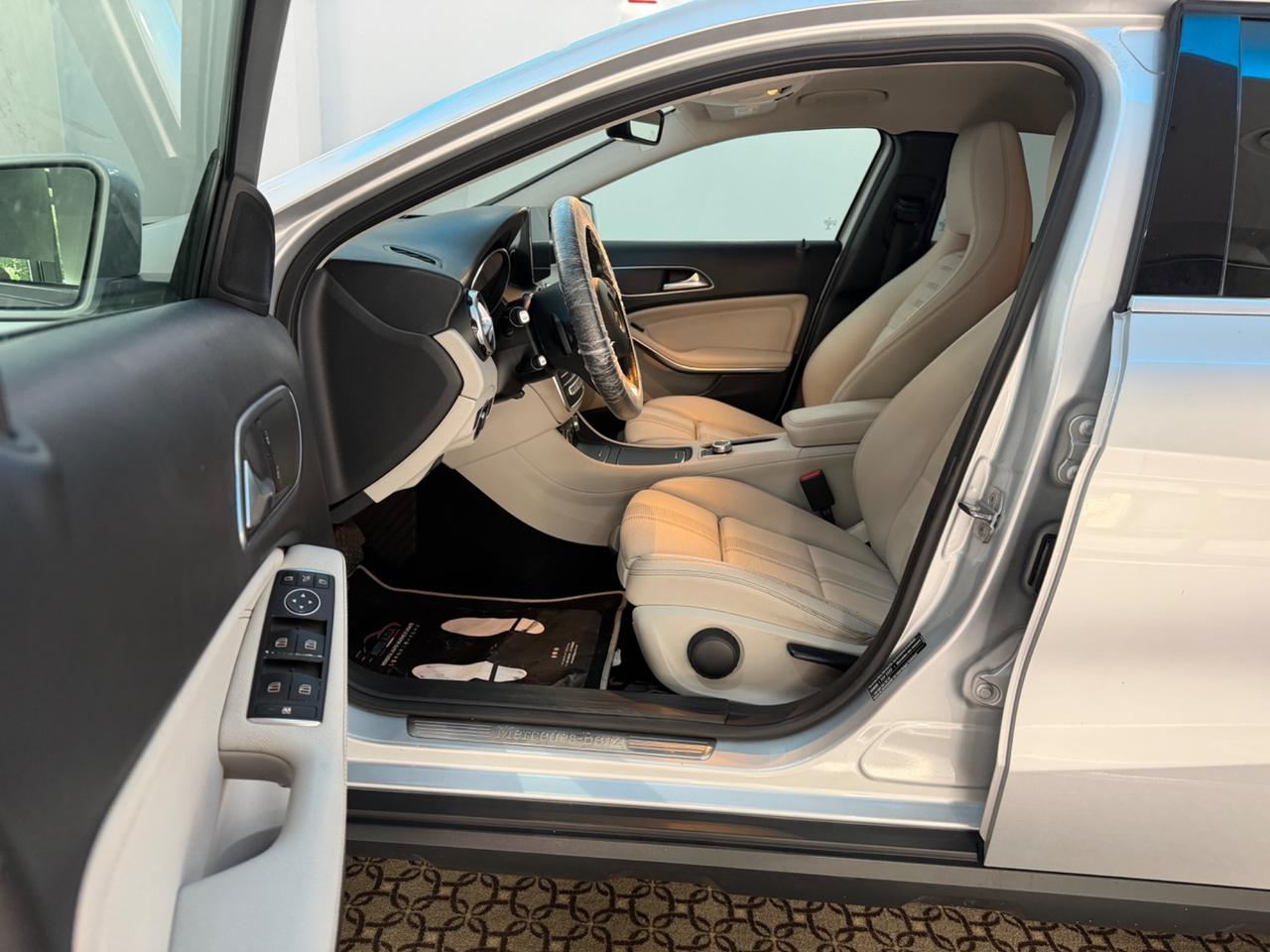Mercedes-benz GLA 200 d Automatic Premium