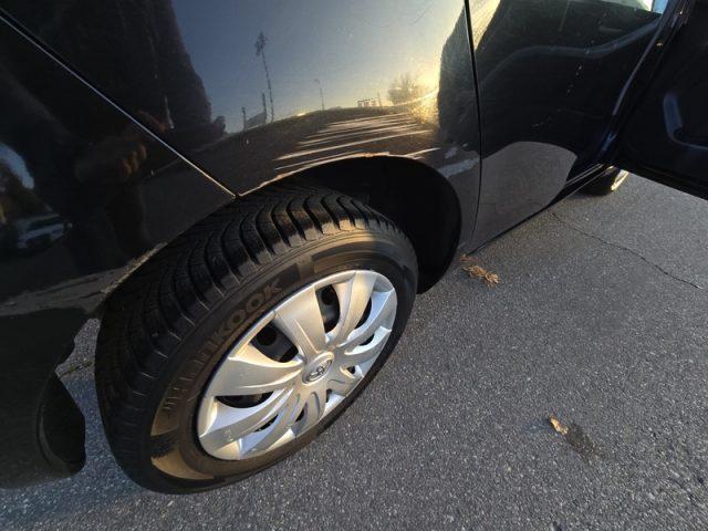 TOYOTA Yaris 1.3 5 porte M-MT NEOPATENTATI LEGGERE DESCRIZIONE