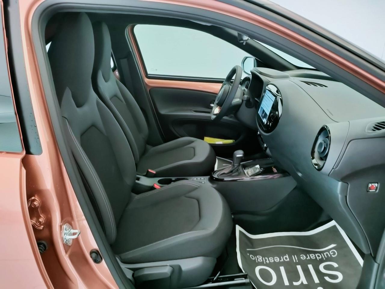 TOYOTA AYGO X HEV PREMIUM MC26