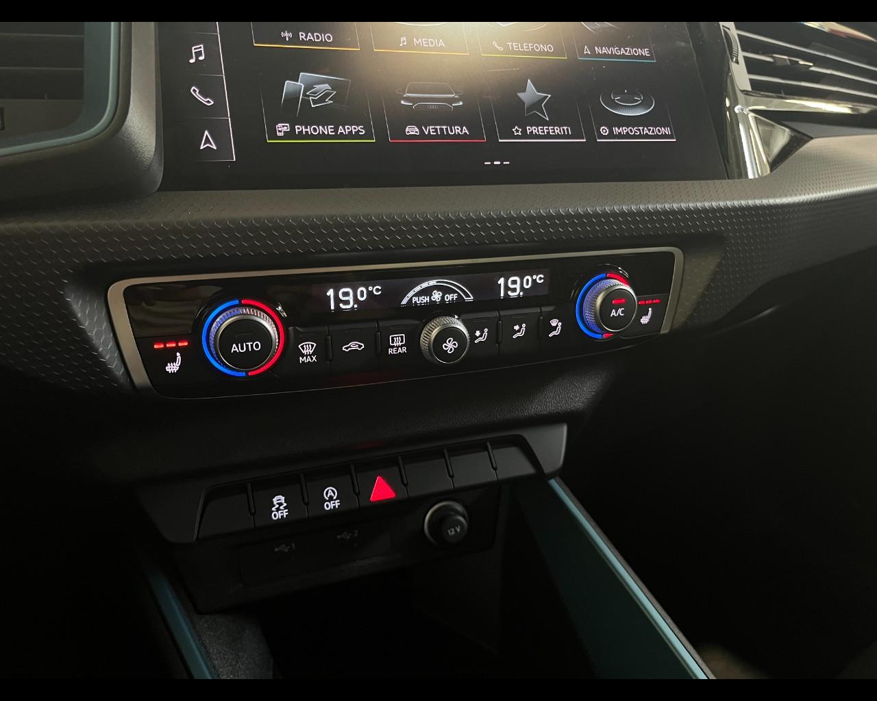 AUDI A1 SPORTBACK 30 TFSI BUSINESS