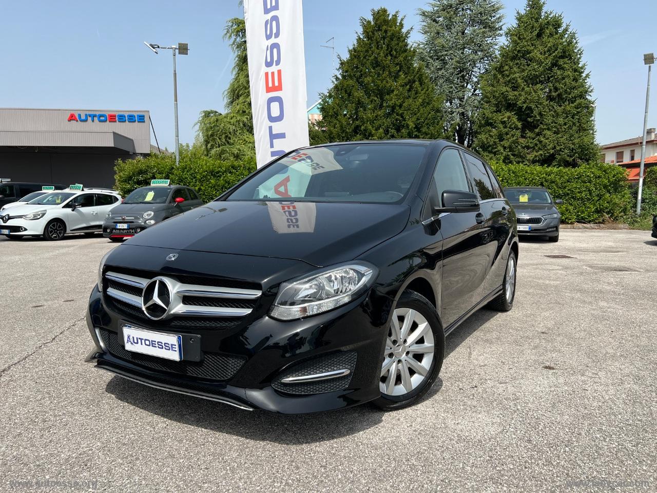 MERCEDES-BENZ B 180 d Automatic Executive