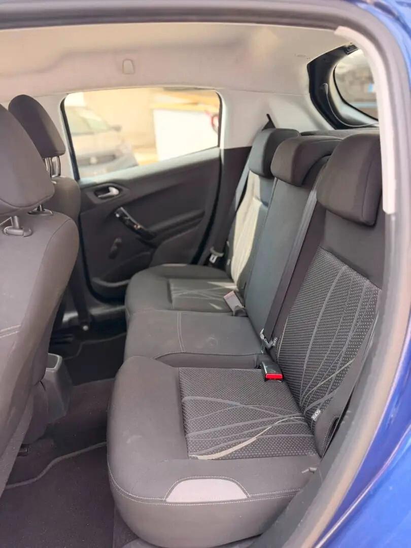 Peugeot 208 1.4 HDi 68 CV 5 porte Active